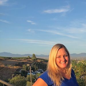 Meet your Posher, Nicole